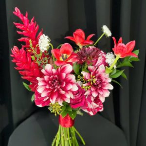 BÓ HOA ĐỎ HỒNG RỰC RỠ – DẤU ẤN ĐAM MÊ & CÁ TÍNH BH3