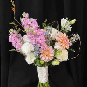 BÓ HOA PASTEL HỒNG TRẮNG – LÃNG MẠN & THANH KHIẾT BH6